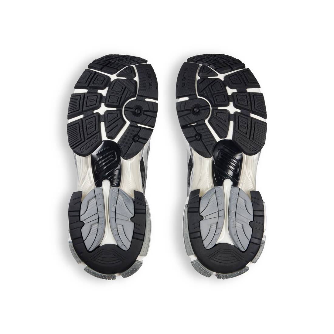 Men’s Runner Sneaker in Grey/white/black - Image 7